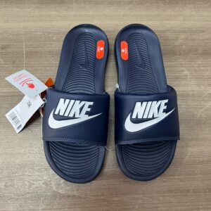 Chinelo Nike Victori One