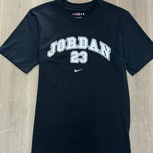 Camiseta Air Jordan Letreiro 23